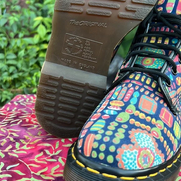 🏴󠁧󠁢󠁥󠁮󠁧󠁿 Dr. Martens MIE Vintage Multicolor Floral Boots UK 4 - Picture 16 of 17